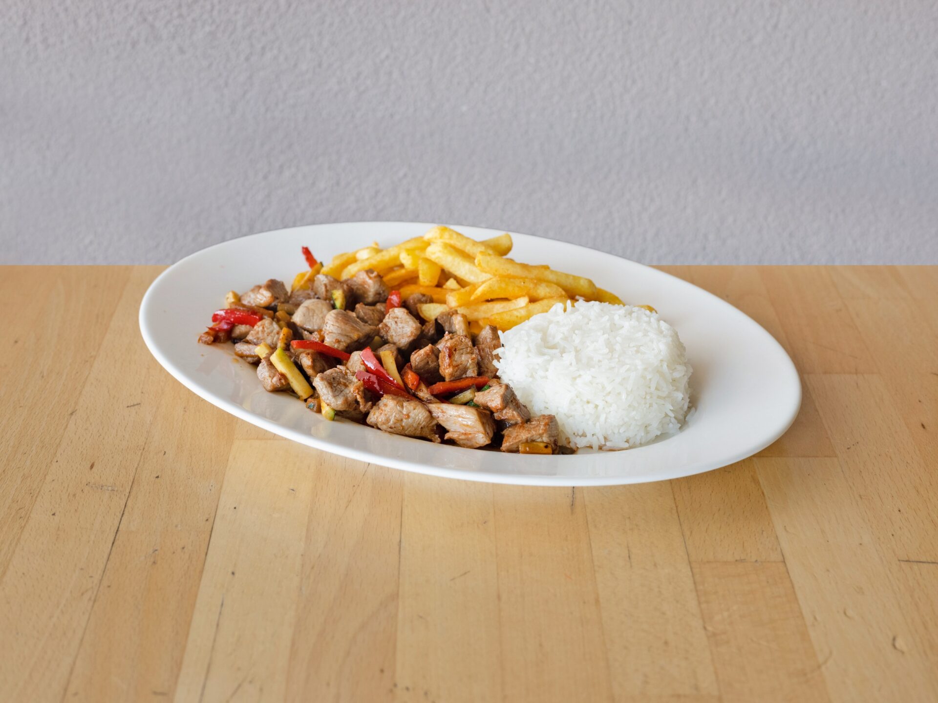 9216158_KonyaGrill42_Food_RindTeller